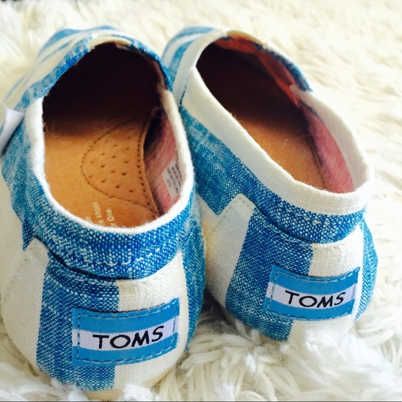 TOMS Classics Resort Striped Slip On Flats - Picture 4 of 6